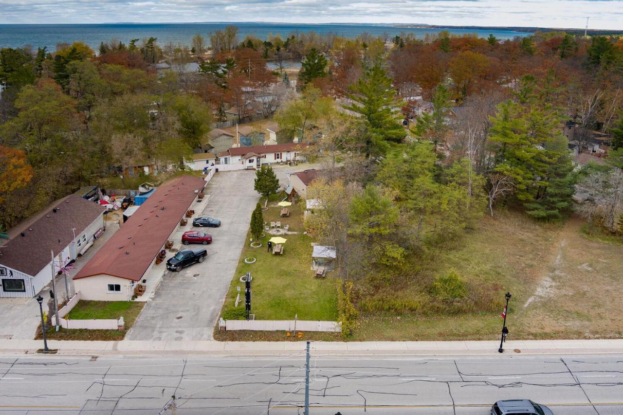 Sharodon Sands Motel Wasaga Beach Exterior foto